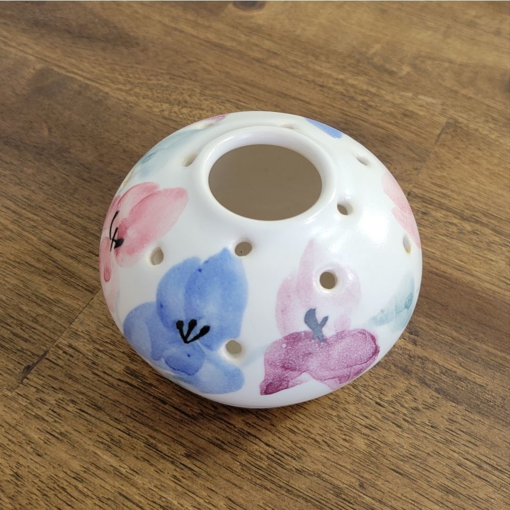 Handmade Pottery Vase - Picture 2 of 3